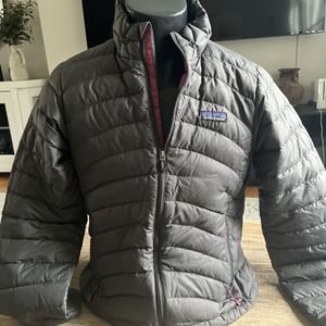 Women’s Patagonia Goose Down Coat Full Zip Up Gray Puffer Jacket Sz M EUC